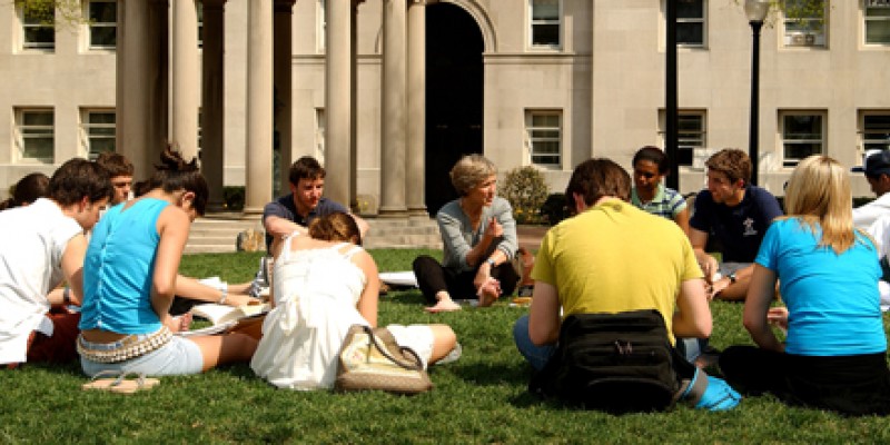 Class on the lawn. Photo by Eileen Barroso