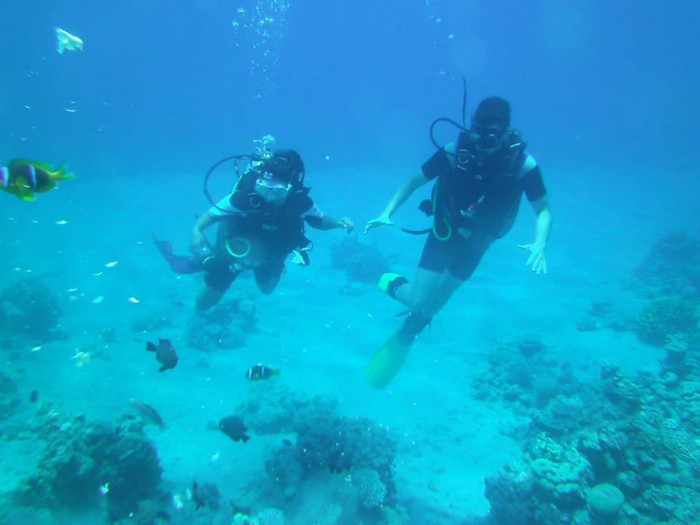 Meghna (left) and Jordan Richard CC’15 scuba dive in the Red Sea in Aqaba, Jordan. Photo: Courtesy Meghna Mukherjee CC’15