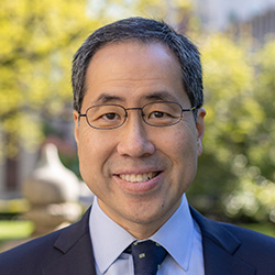 Photo of Raymond Yu