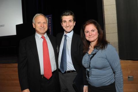 Robert J. Rosenberg ’67, Brad Collins ’11 and Rosenberg’s wife, Pamela, at the 2011 Dean’s Scholarship Reception. Photo: Eileen Barroso Robert J. Rosenberg ’67, Brad Collins ’11 and Rosenberg’s wife, Pamela, at the 2011 Dean’s Scholarship Reception. Photo: Eileen Barroso