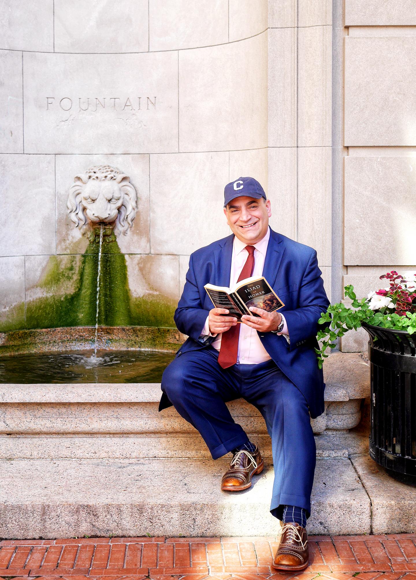 Alumnus John Vincinti on Columbia College campus