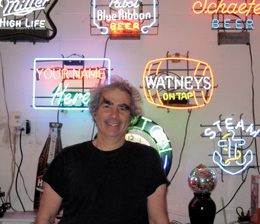 Kenny Greenberg ’72 in his workshop in Long Island City, Queens. Photo: Katie Melone ’01J