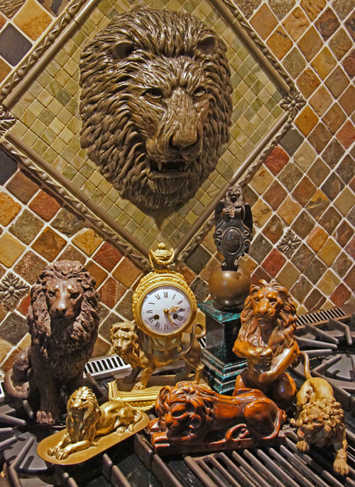 Leonine Collection 02