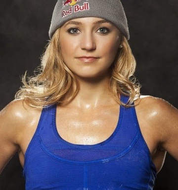 Headshot-Sasha