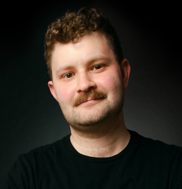 Stephen Davan Portrait (Headshot)
