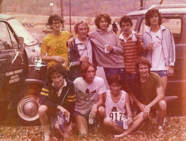 SU.20_Lions_Columbia XC team