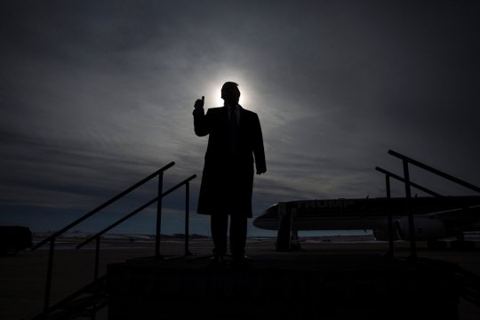 A photograph of Donald Trump at a campaign event in Dubuque, Iowa; January 30, 2016