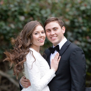 Jeremy Cooper ’17 and Ellin Mitchell BC’19 were married in Hadera, Israel, on January 6