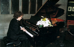 Orion Weiss performs