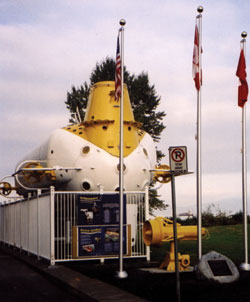 Ben Franklin outside the Vancouver Maritime Museum