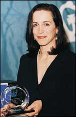 Dr. Stephanie Falcone Bernik '89 with Alumna Achievement Award