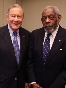 Carlos Muñoz CC'57 and Albert Thompson CC'54. PHOTO: Michael Dames